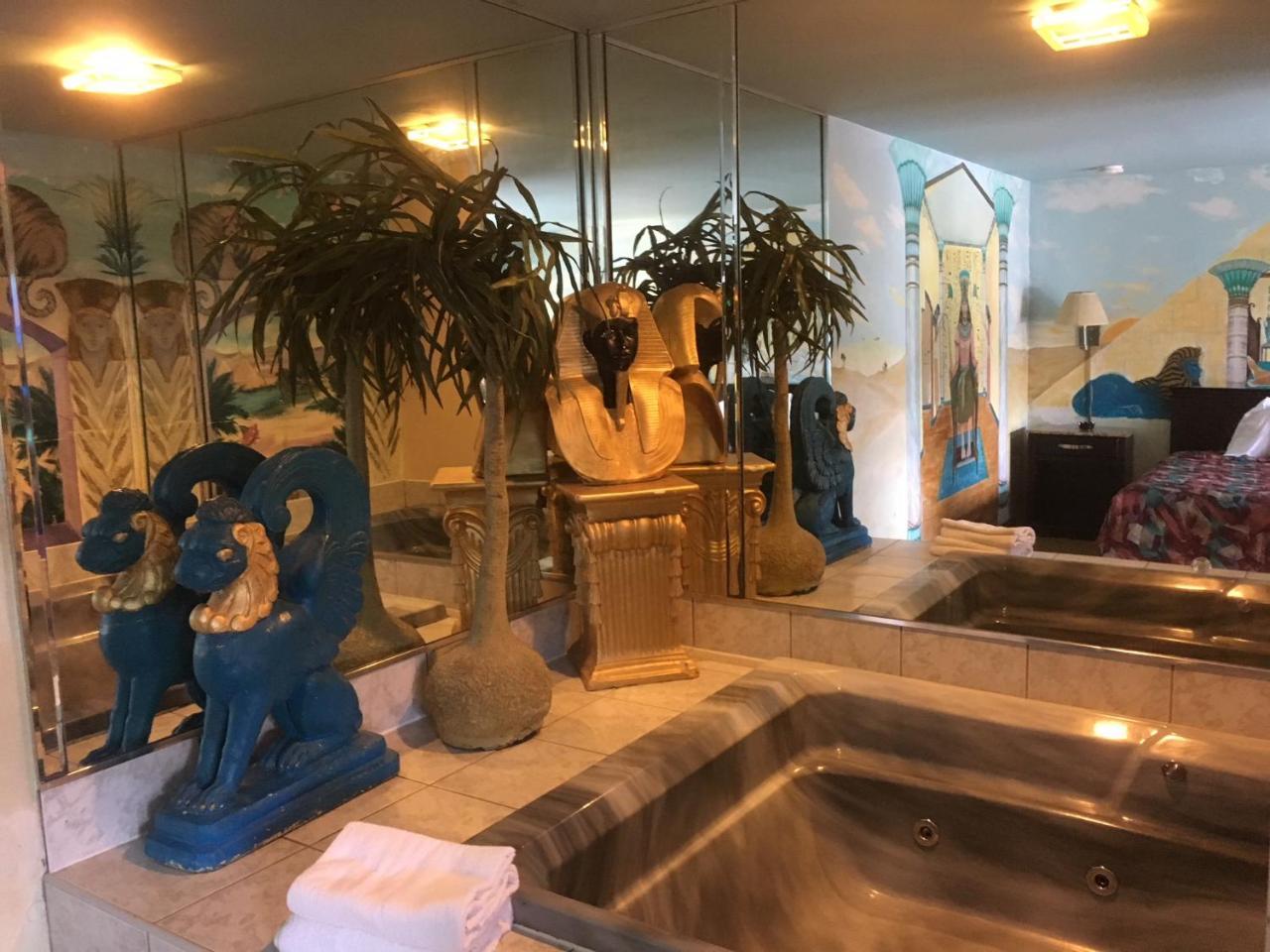 גאלווי Deluxe Inn מראה חיצוני תמונה